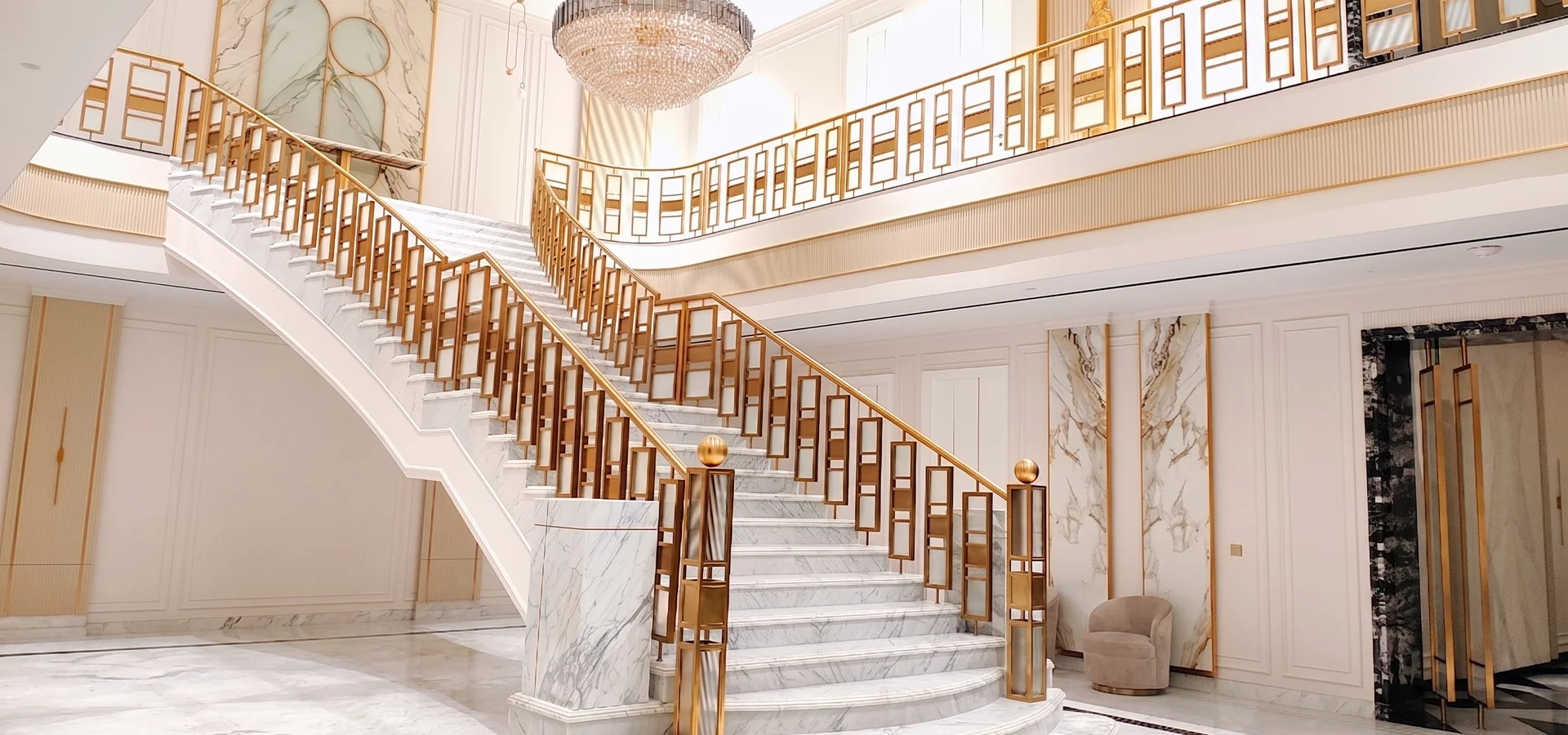 Decor and Fabricage interior design